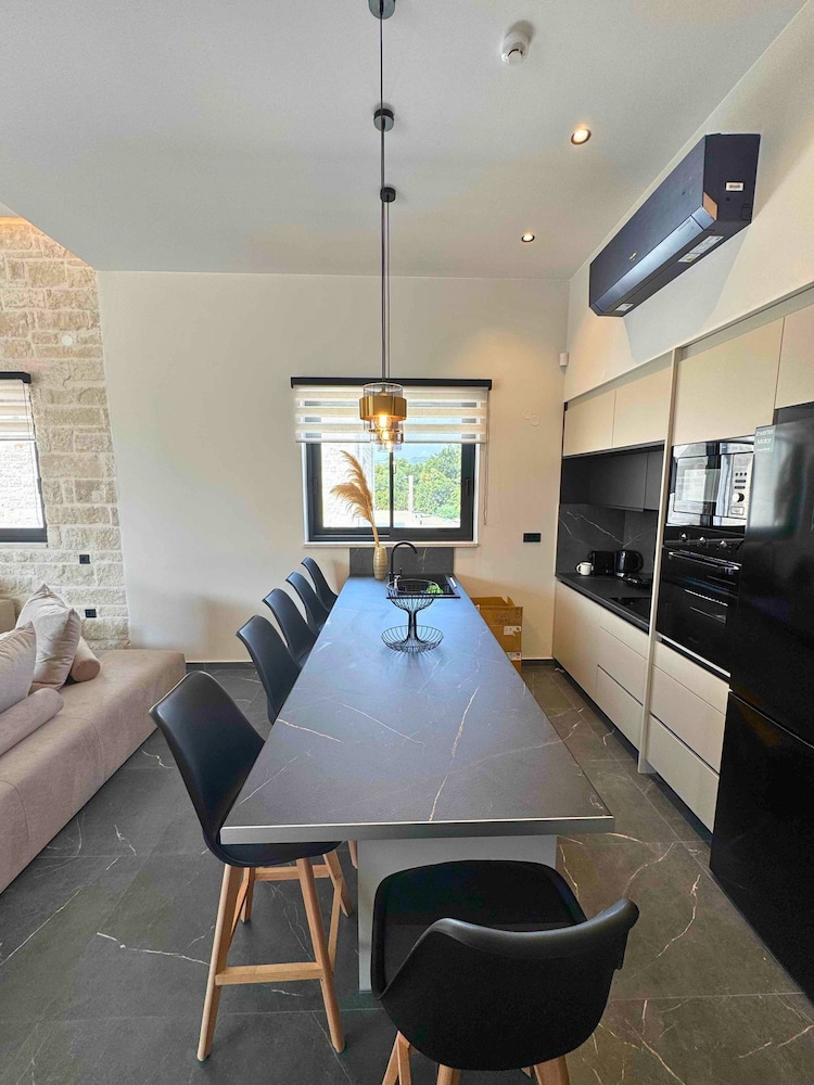 Panstel - Villa Aurora With Private Pool Jacuzzi