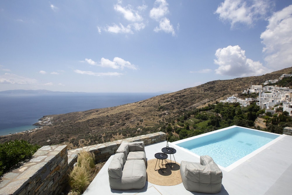 House G Y Kardiani Tinos Cyclades photo 5
