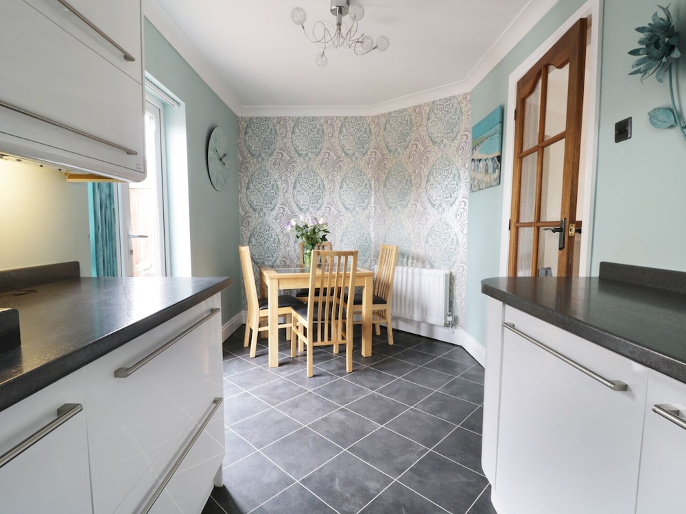 Sands End Cottage