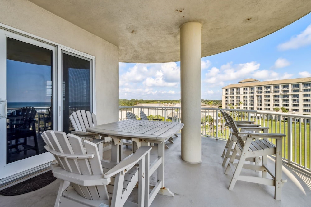 21 Ocean Place 3 Bedroom Condo