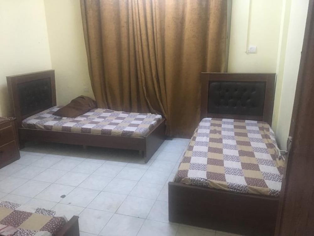 Three Bedroom Flats 8 view 4