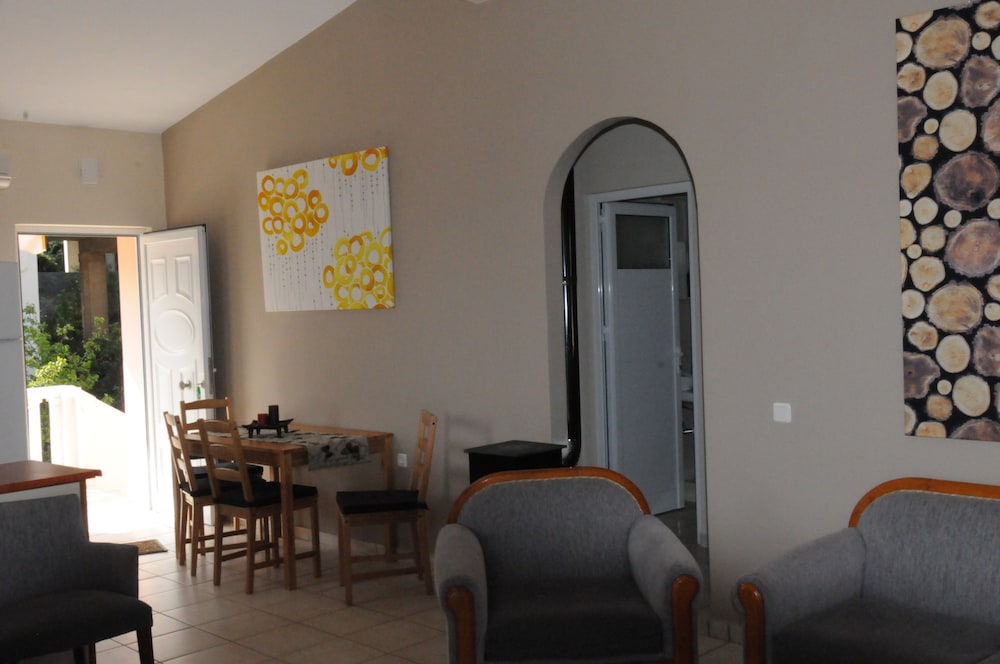 Santa Marina Apartments