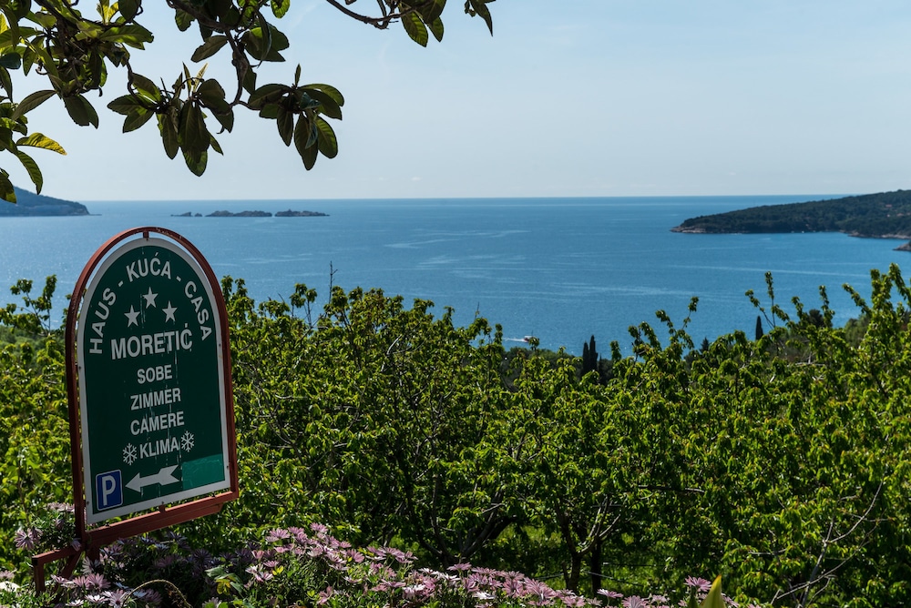 Guesthouse Moretić
