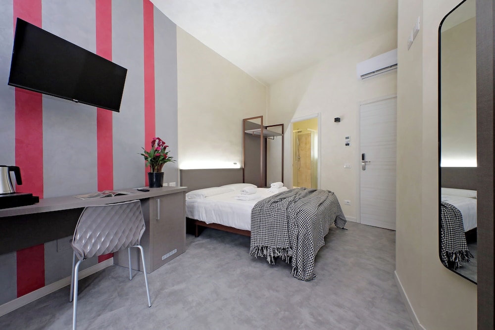Termini Comfort rooms by Flatinrome