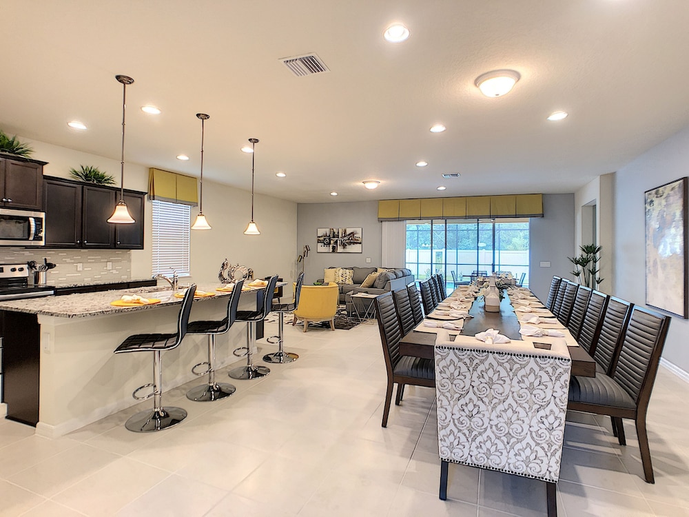 Bengal Villa by Florida Spirit - Image 4