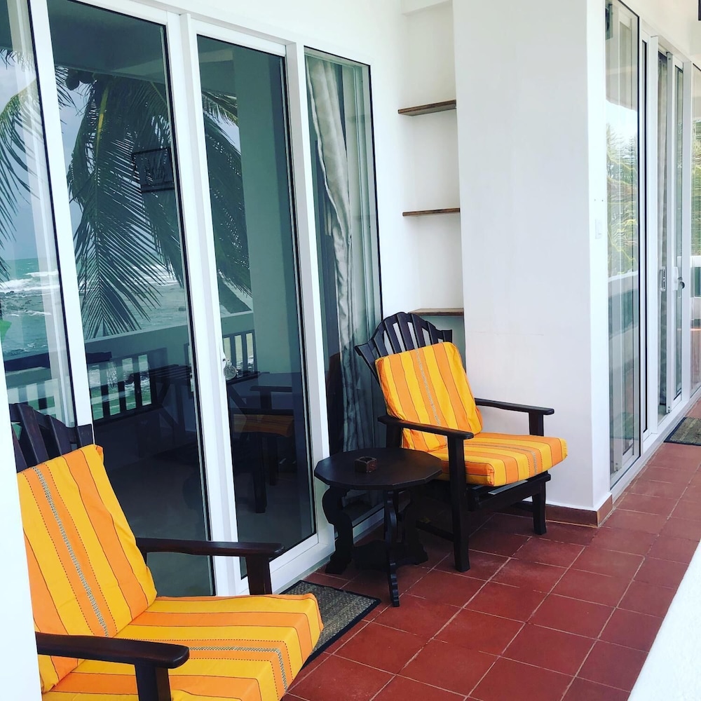 La veranda Di Serena Lake