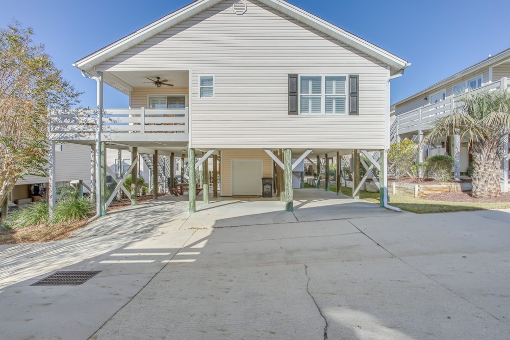 Walk to Beach: Home w/ Pool Access in Myrtle Beach view 4