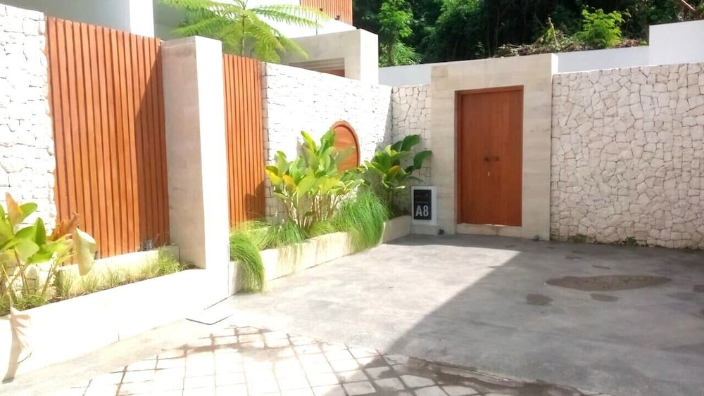 Villa Nak Anak Sanur - Luxury 2 BR Villa