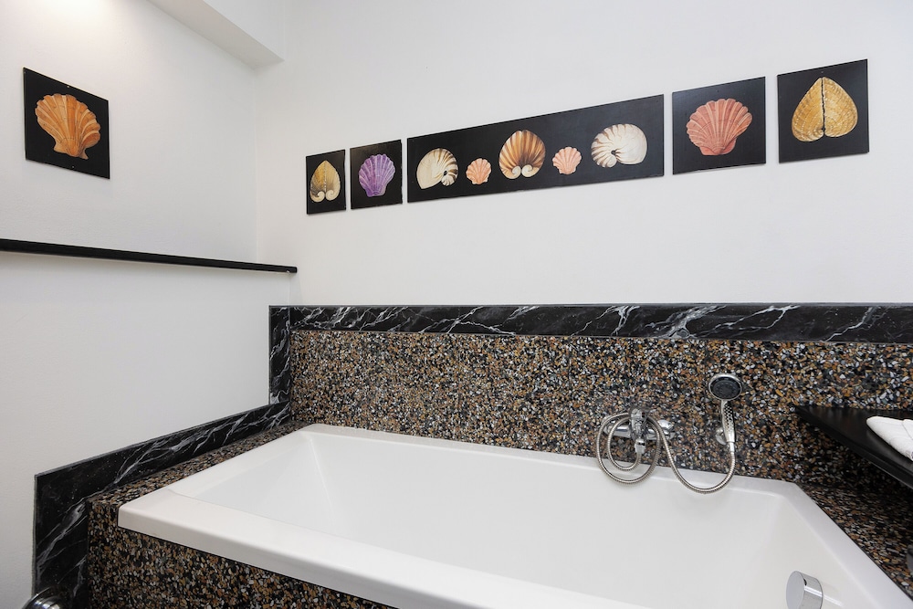 Angelico Apartment