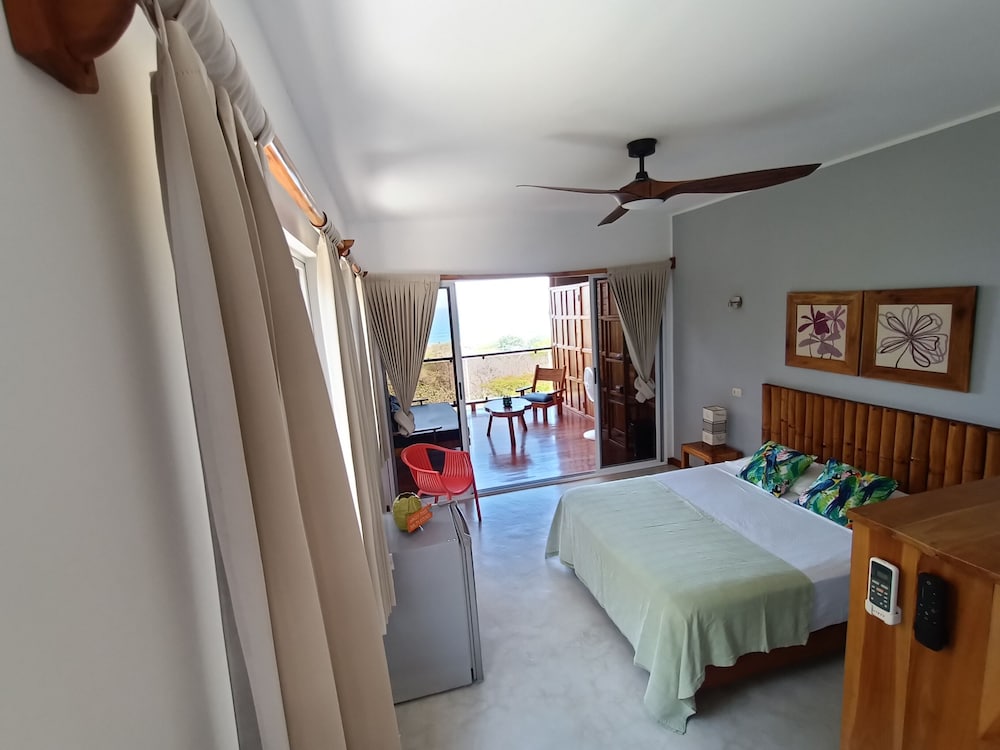 Vista Naranja Ocean View House