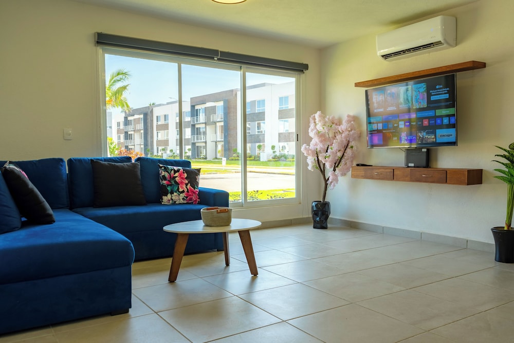 Family Villa Pool 4 BR Acapulco
