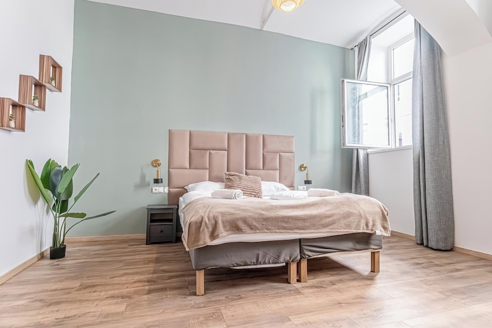 Chic 1BR Apartment Near Westbahnhof