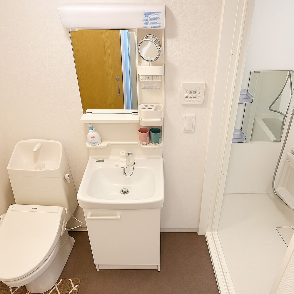 YM Hotel-Sugamo