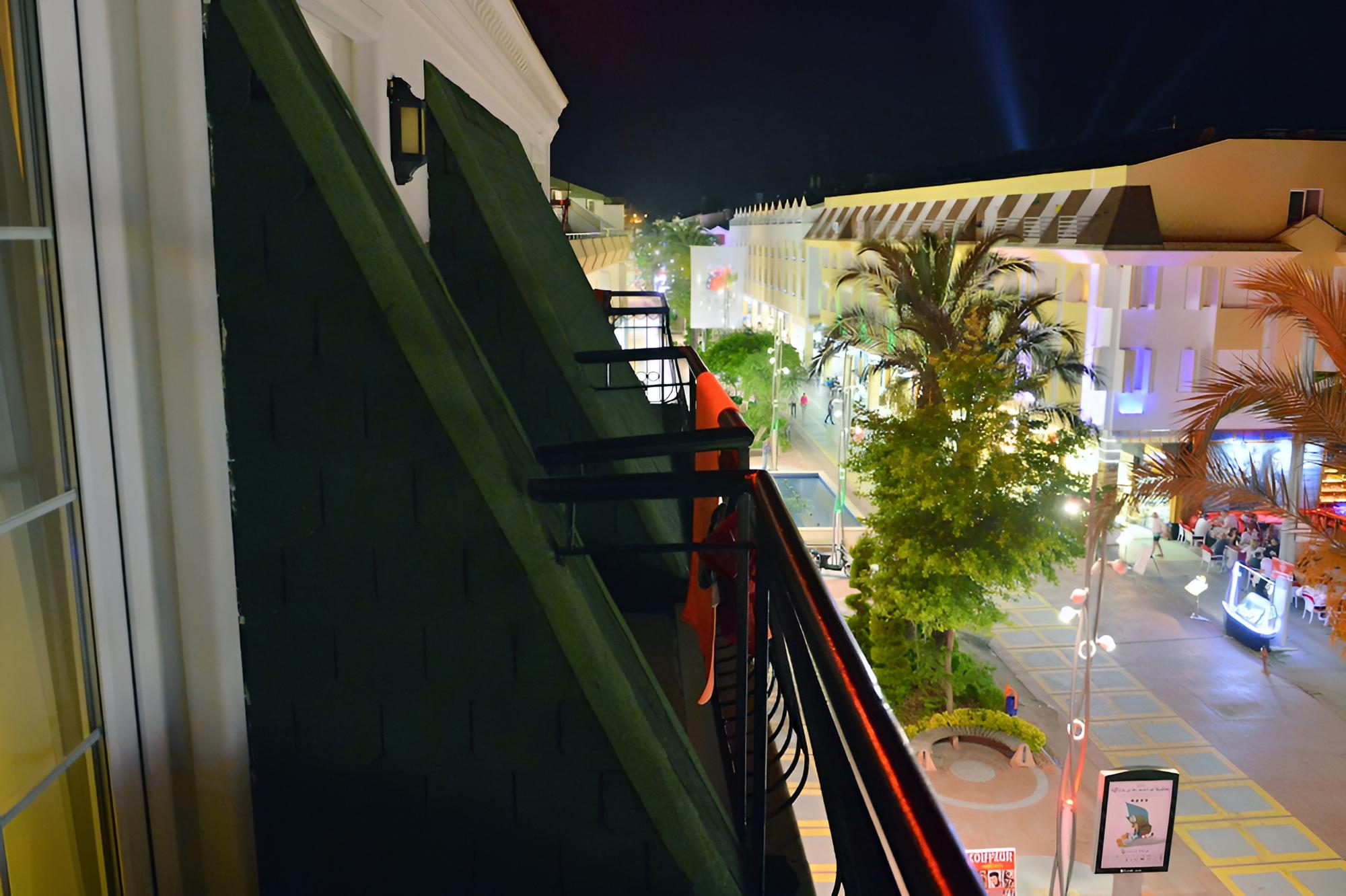 Cekmen Hotel
