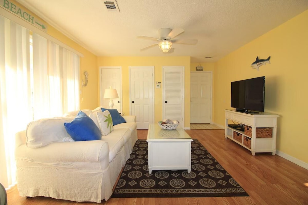 St. Martin Beachwalk Villas 214