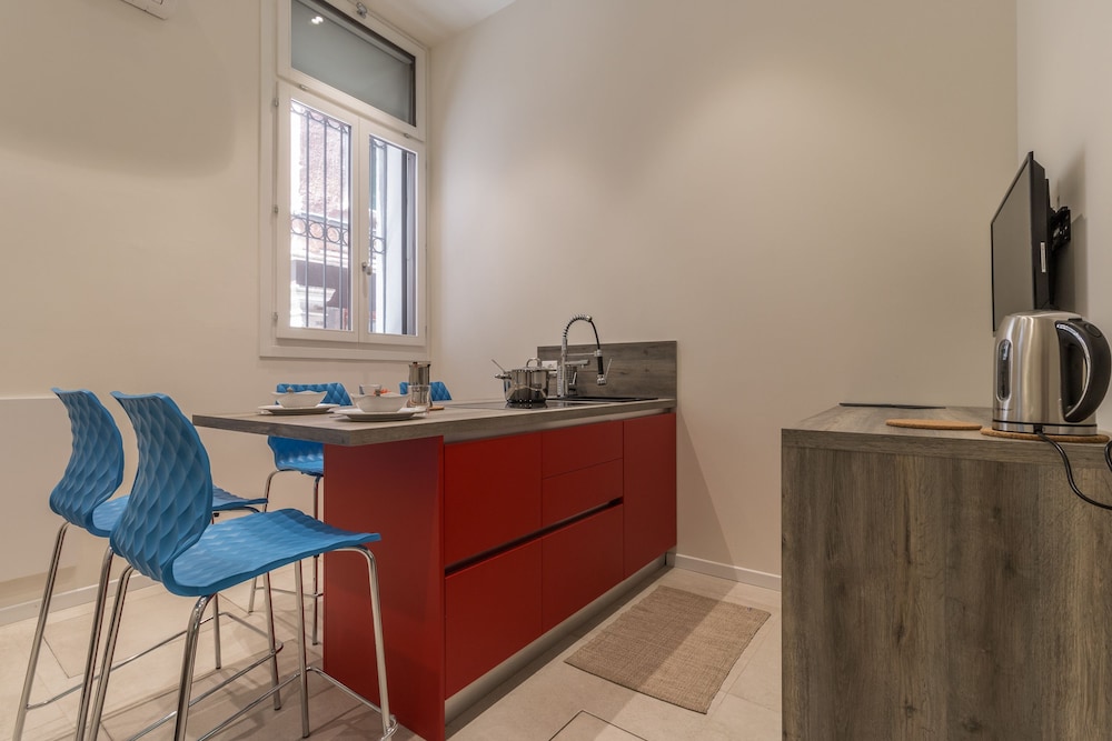 Orione Design Flat