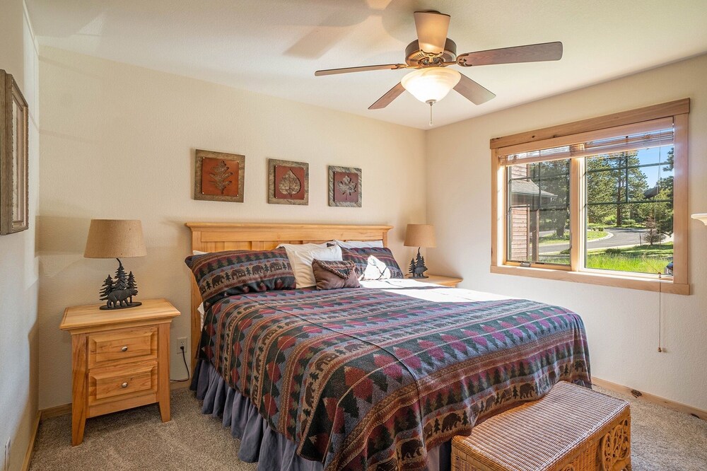 Cozy Solitude Cabins - Estes Park CO