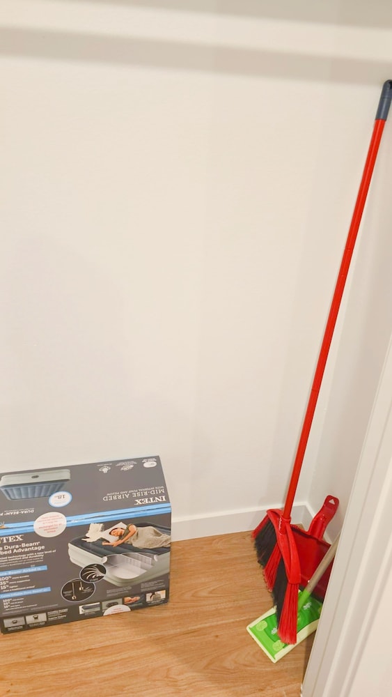 StaysPro - Cityscape Luxury Rental Homes in the Heart of Los Angeles - Image 5