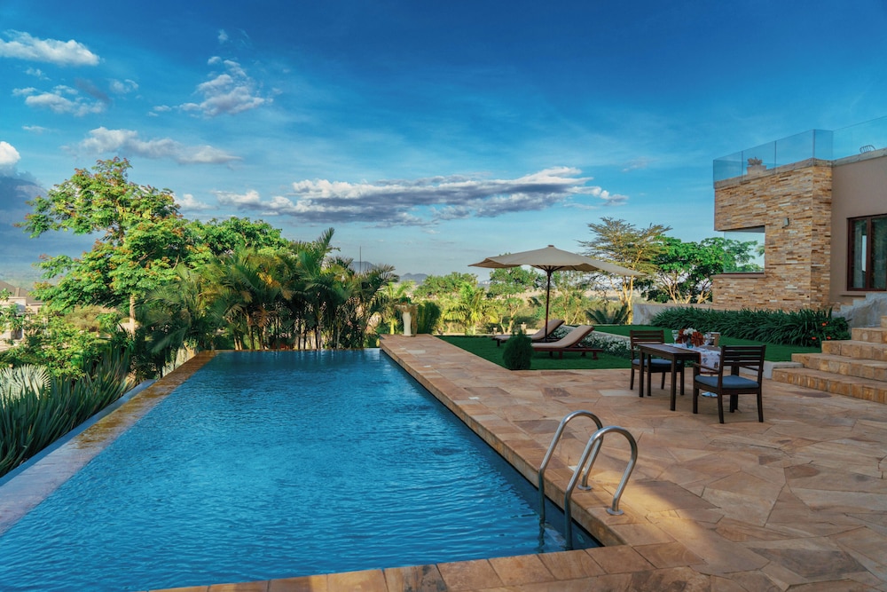 THE SCENERY RESIDENCE