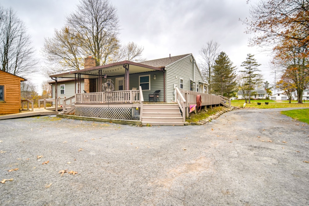 North Jackson Vacation Rental w/ Wraparound Deck! view 2