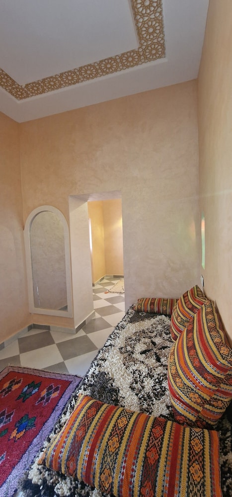 Hiking nomads guesthouse