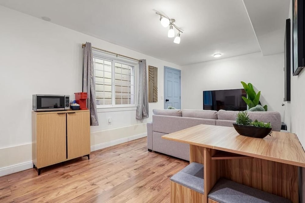 Bright Modern 2BR 2Bath Near SFSU