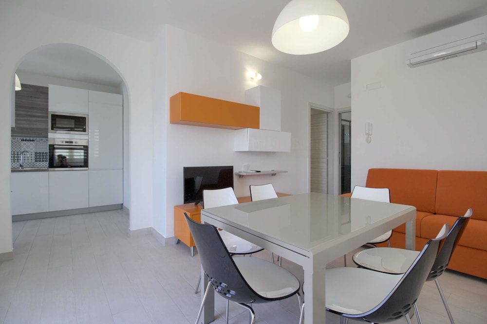 Greg Bay en Patu — hotel room