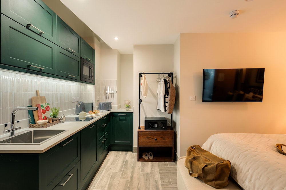 Tower Bridge Road Your Apartment