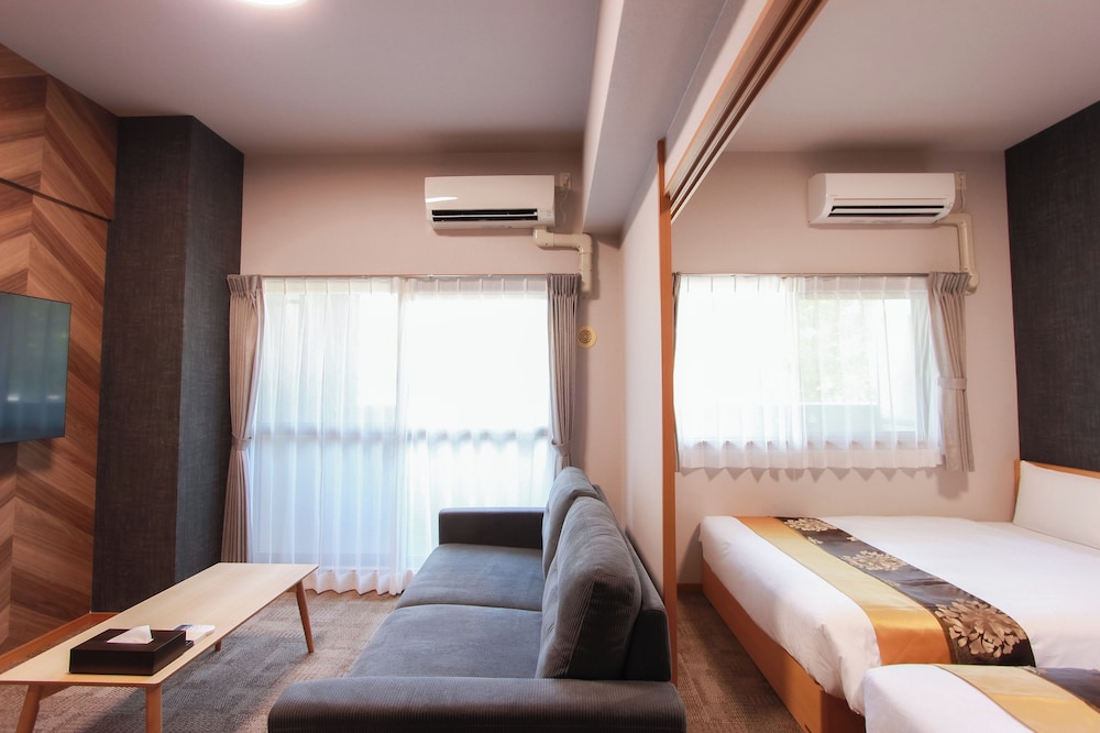 HOTEL ROI HAKATA