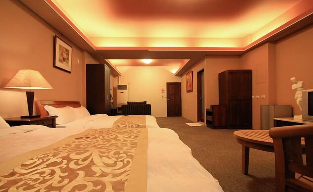 Mei Lun 85 Bed and Breakfast