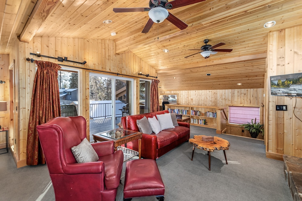 Riverside Loft Suite 1 Bedroom Home