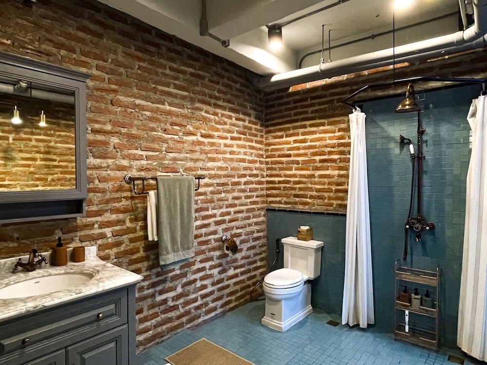 Cataleya Estate Boutique Hotel