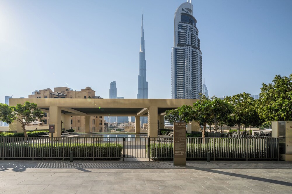 Ultra LUX Burj View Spacious High Floor