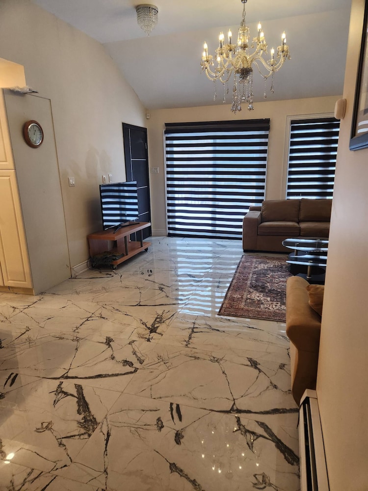 3 Bedroom House Brampton Toronto Canada