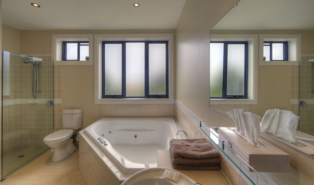 Ultimate Holiday Apartments