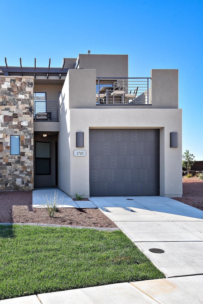 High Desert Hideaway