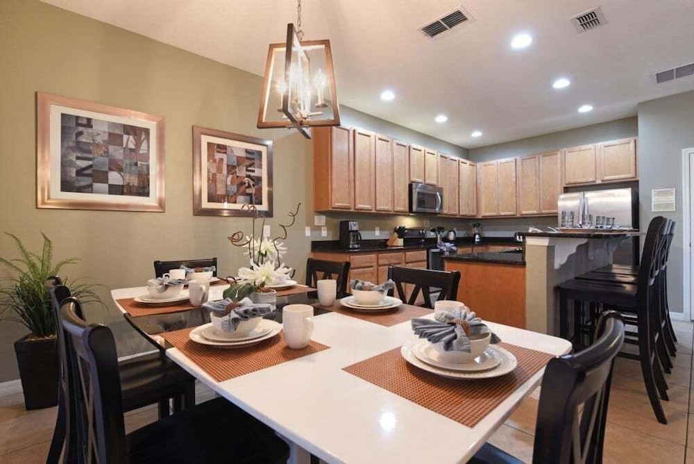 7br Villa W/ Pool In Solterra Resort Near Disney 7 Bedroom Villa