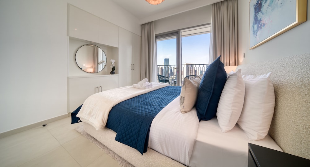Downtown Views - Mint Stay