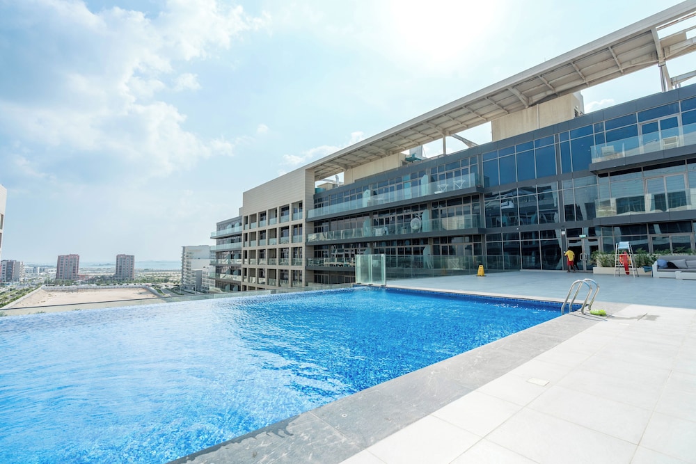 Park View Saadiyat Island close Yas Mall