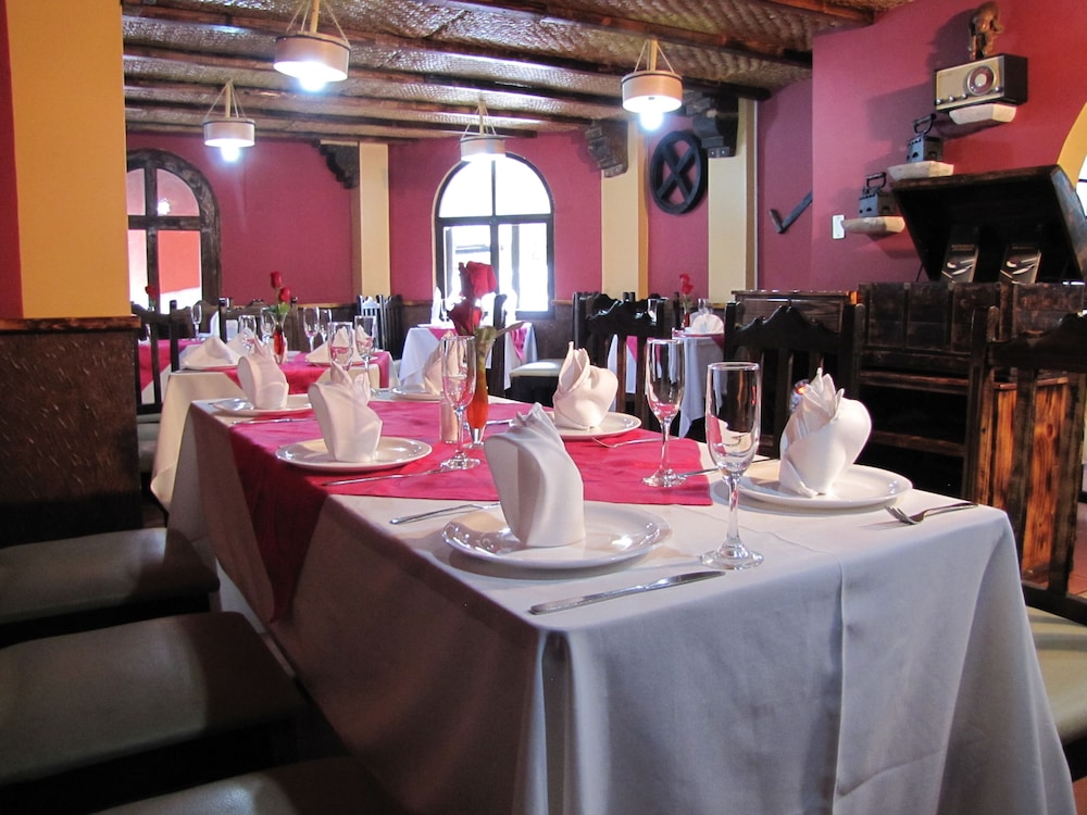 Hosteria El Surillal