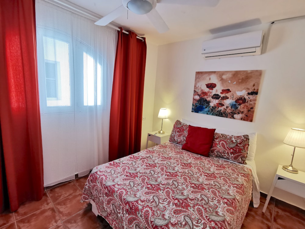 Los Corales Tropical Beach Resort & SPA