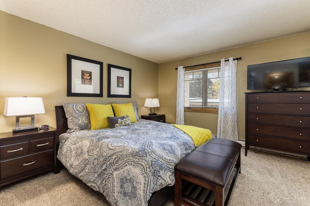 Phoenix 118B - 1 Br Townhouse