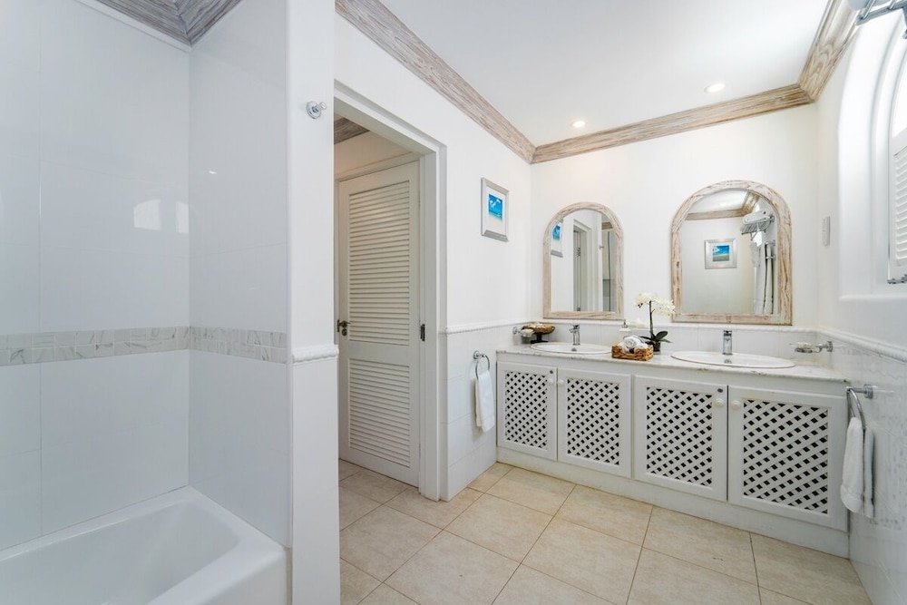 Royal Westmoreland - Cassia Heights 14 by Blue Sky Luxury