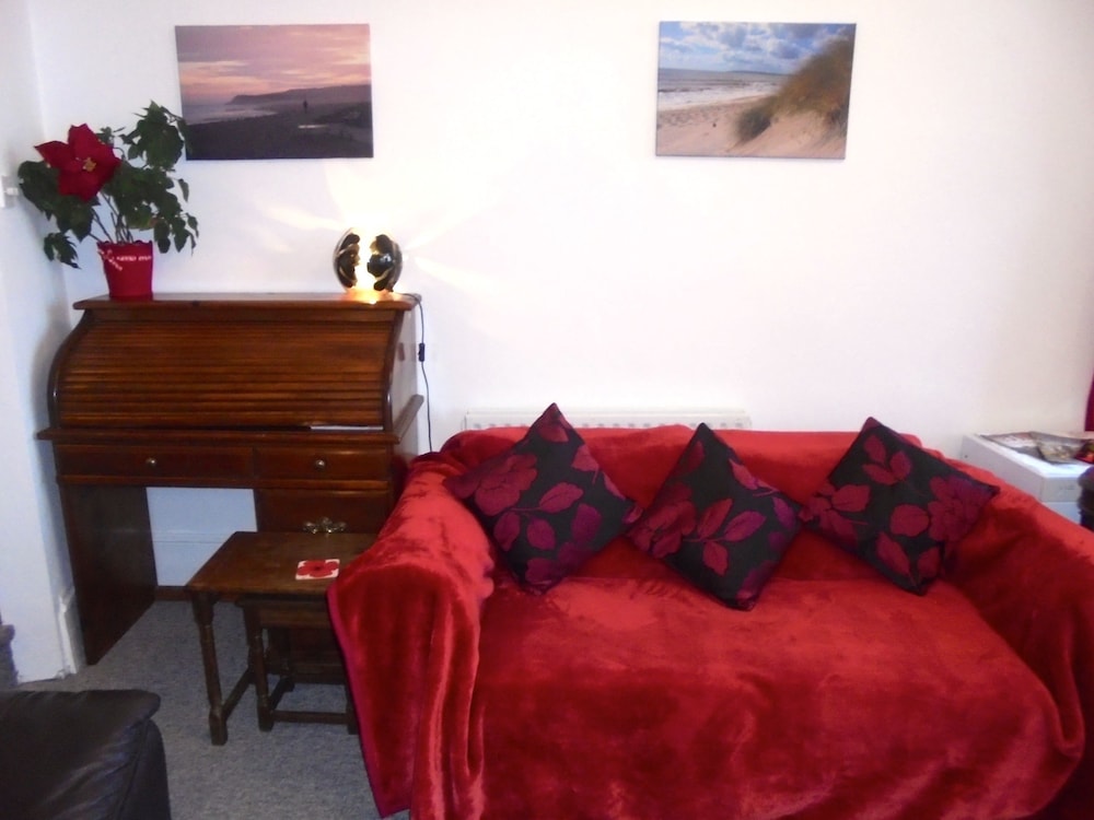 Seaview Cottage