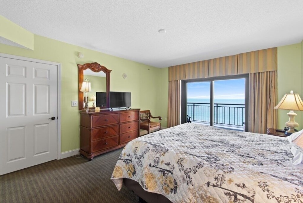 Anderson Ocean Club 810 2 Bedroom Condo