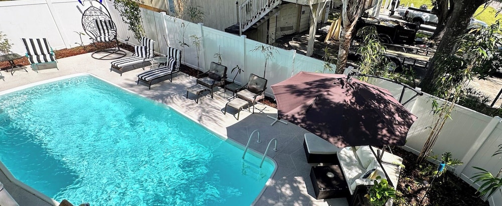The Sunburst Oasis