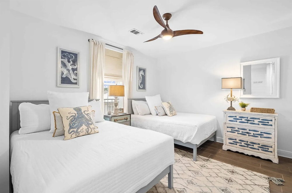 Gulf Place Residences 203