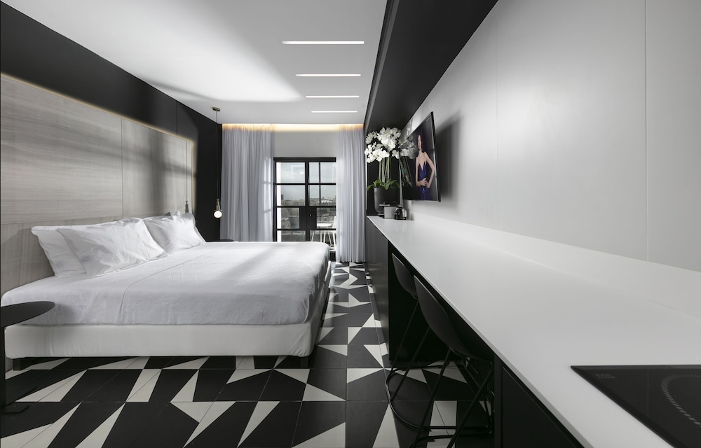 Bezalel Suites view 4