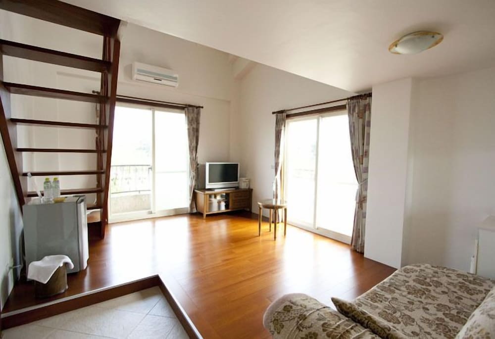 Aurora B&B