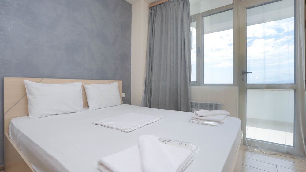 Stay Inn next to Dalma Mall